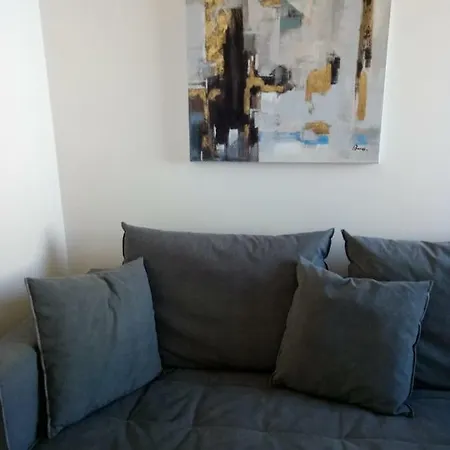 Cozy With Side View Of Acropolis